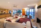 Villa 585