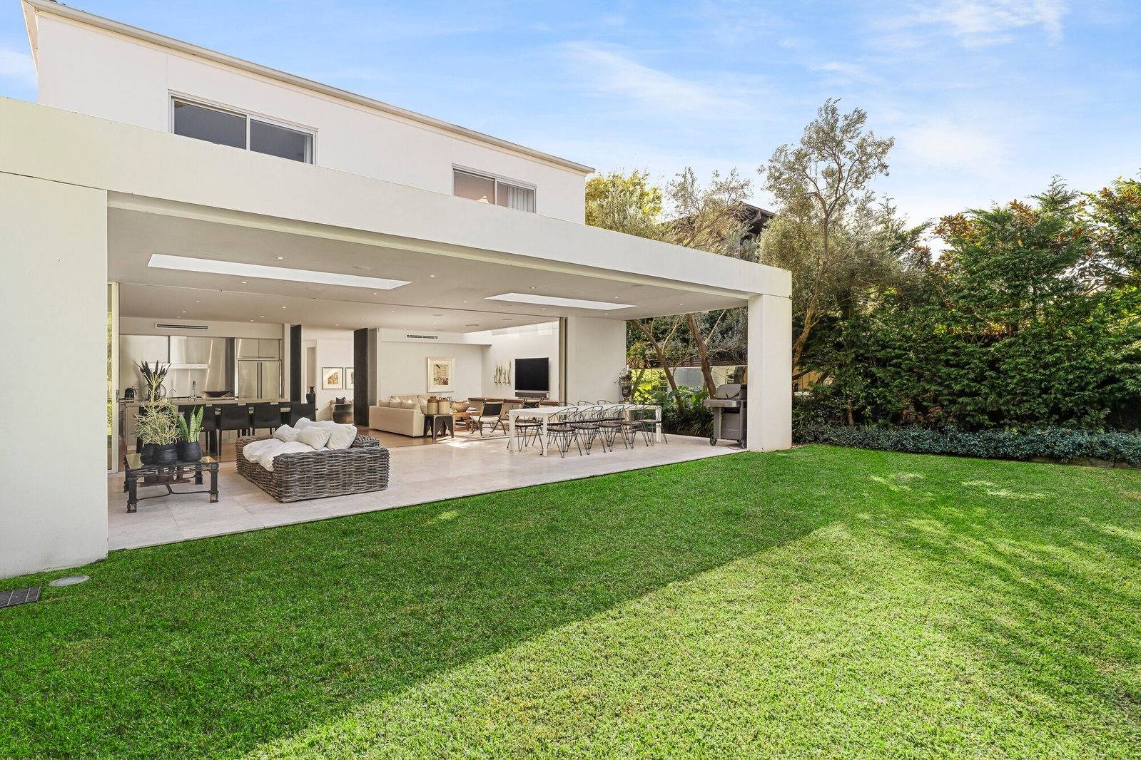 Sydney Villa 5247