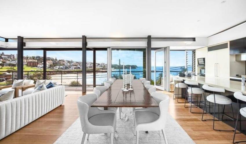 Villa 5555 in Australia Main Image