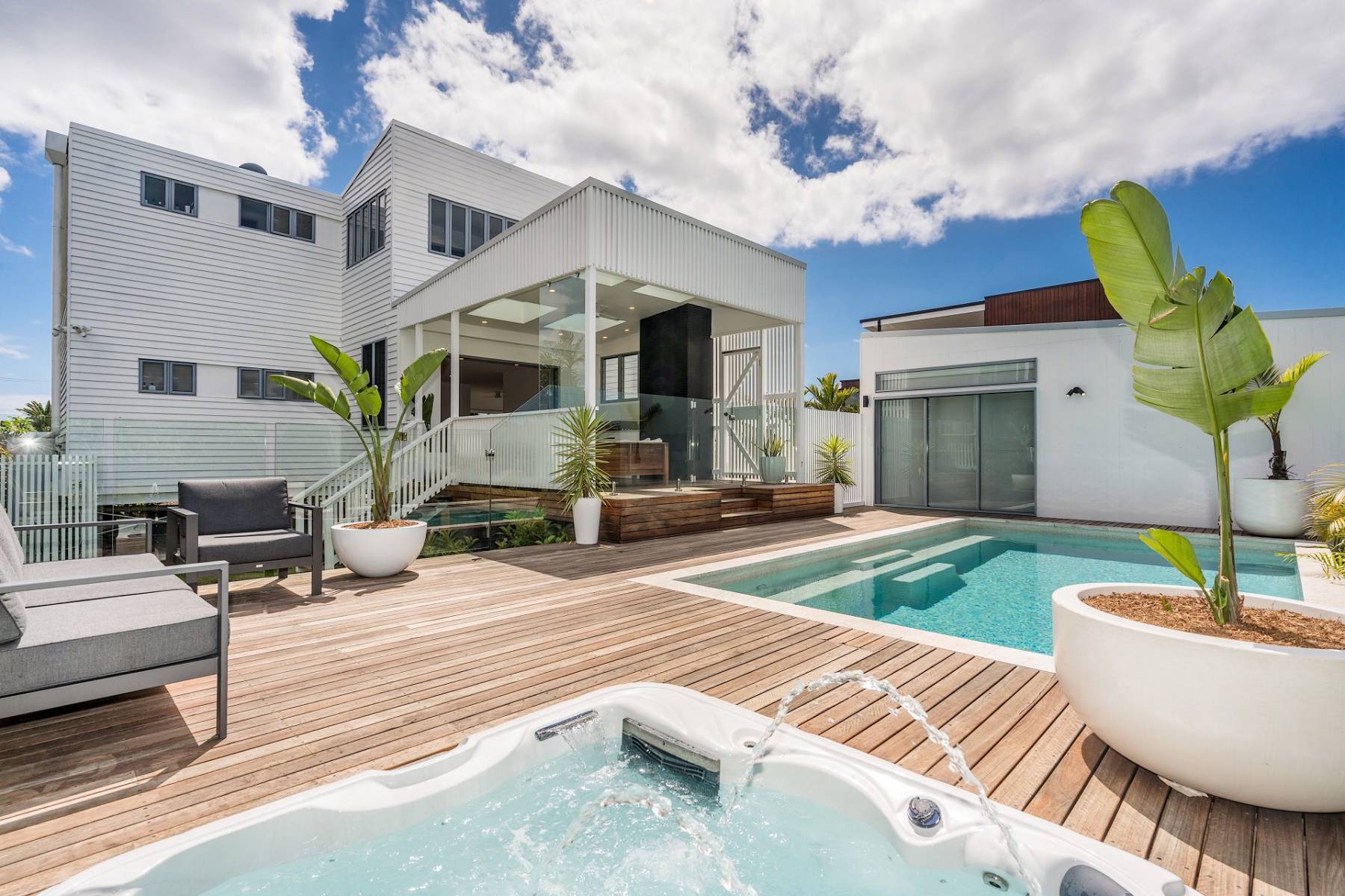 Byron Bay Villa 5498