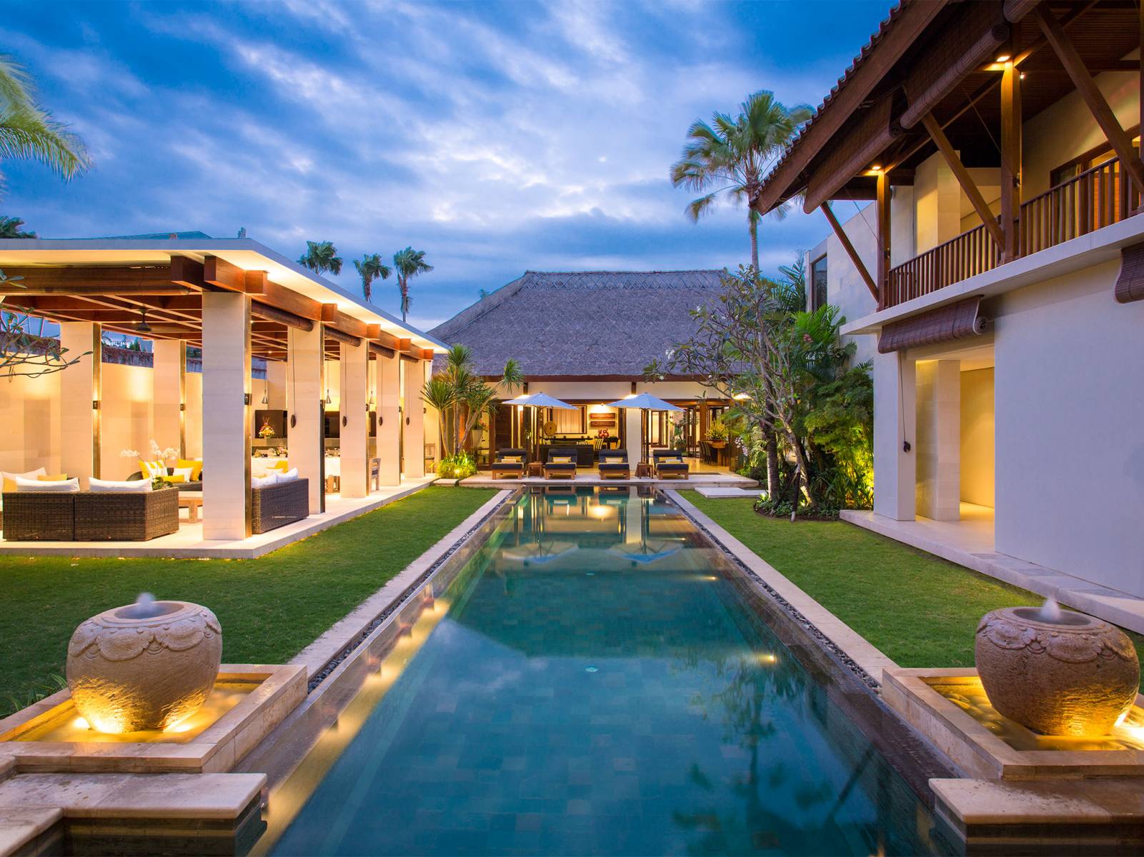 5 Bedroom Seminyak Villa with Infinity Pool in Bali ...