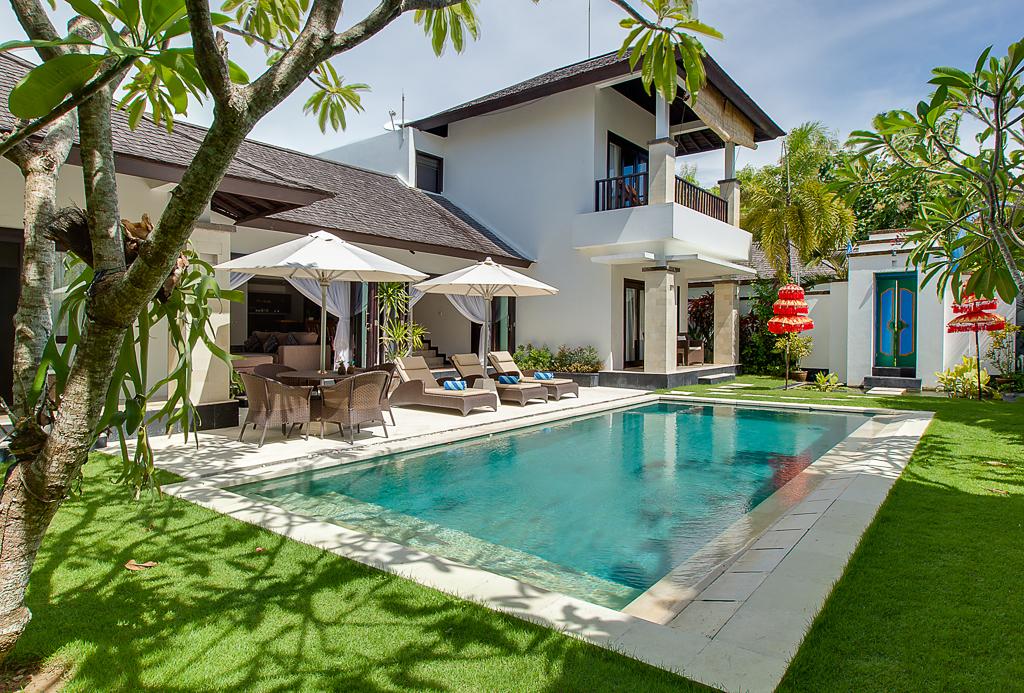 Nusa Dua Villa 3412