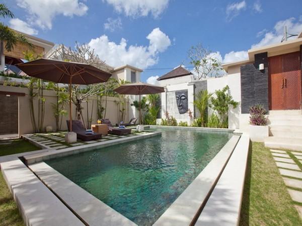 6 Bedrooms Luxury Family Villa with Private Pool Batubelig, Bali