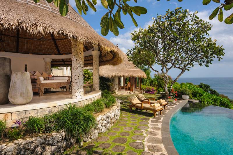 5 Bedroom Family Holiday Villa in Uluwatu, Bali - VillaGetaways
