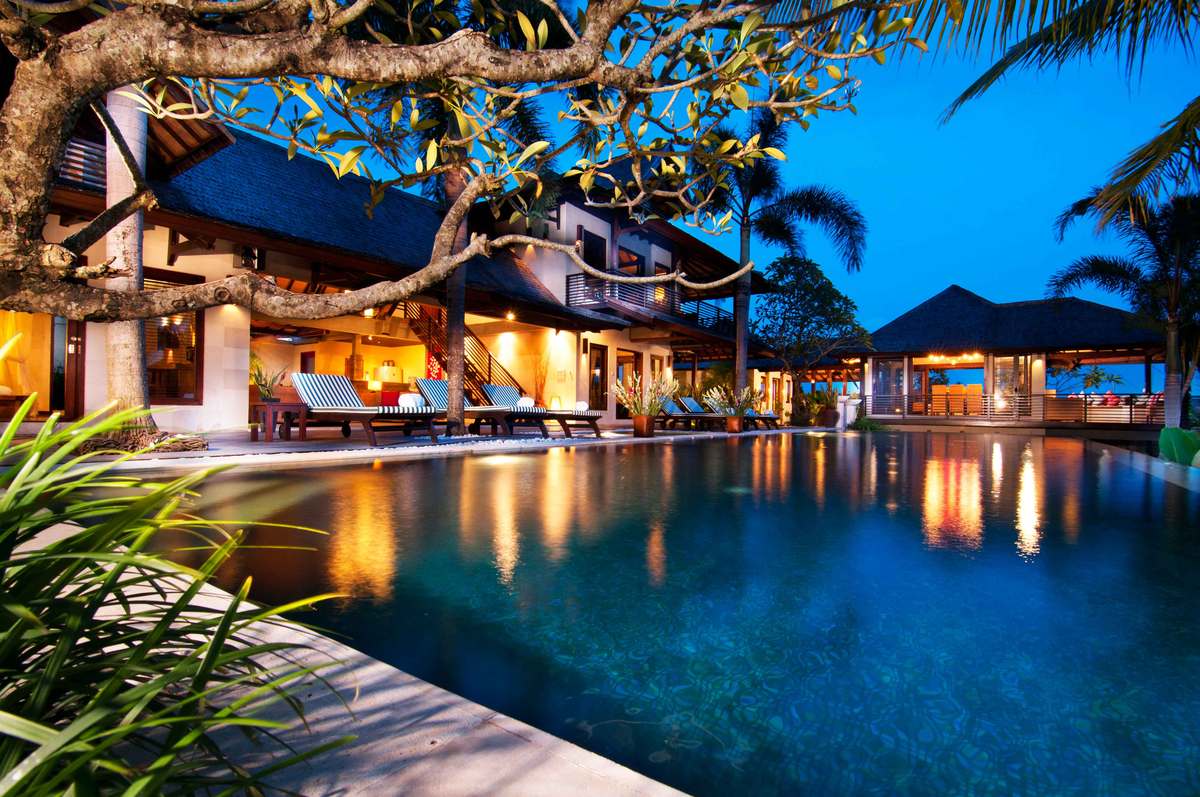 5 Bedroom Canggu Villa with Infinity Pool in Bali - VillaGetaways