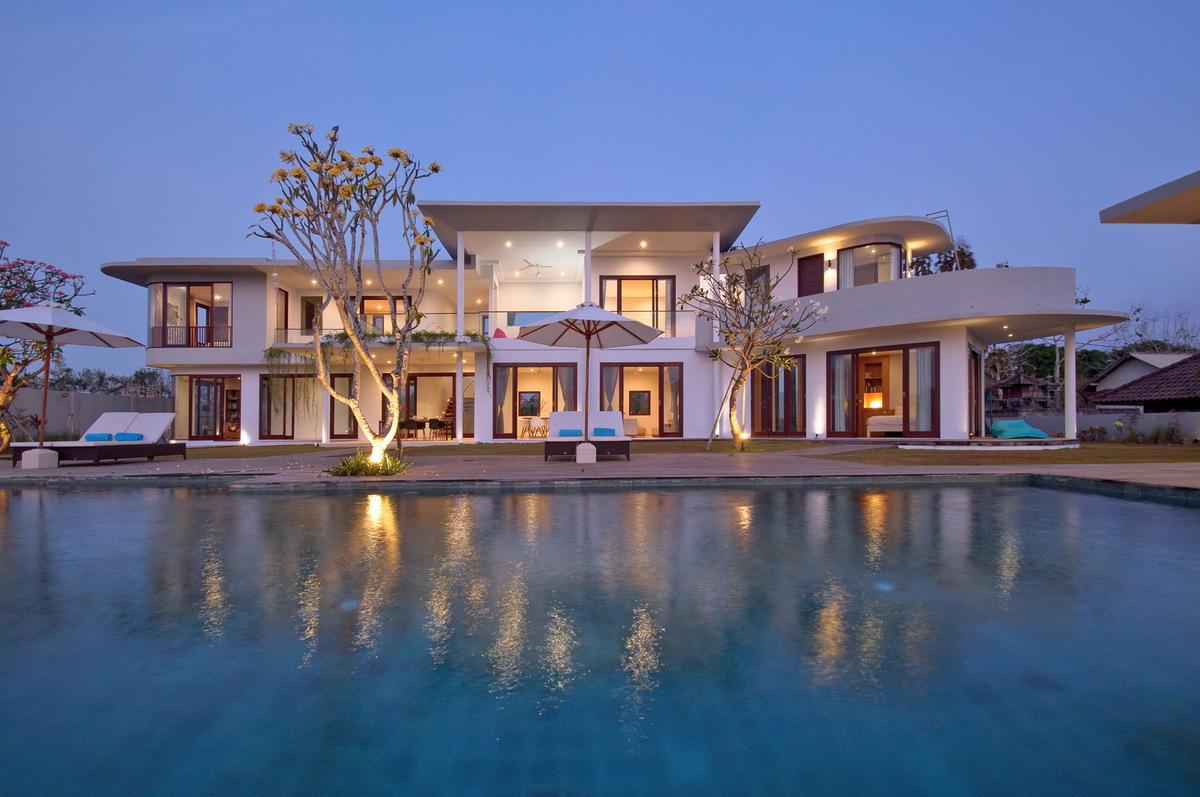 Jimbaran Bay Villas | Luxury Beach Homes in Bali - Villa Getaways