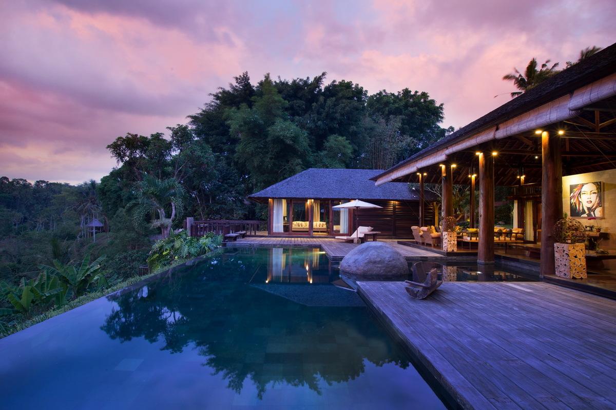 Luxury 5 Bedroom Ubud Villa with Pool at Bali - VillaGetaways