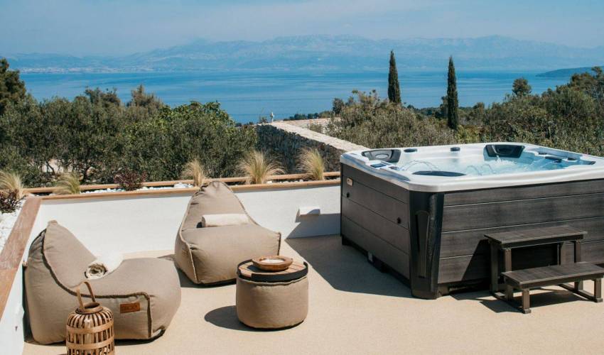 Villa 10011 in Croatia Main Image
