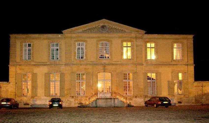 Villa 1000 in France Main Image