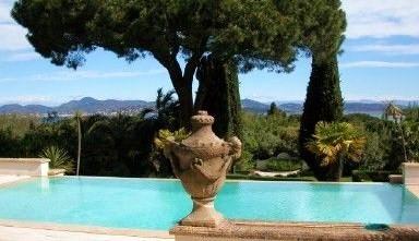 St. Tropez Villa 1048