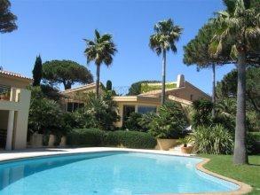 St. Tropez Villa 1084