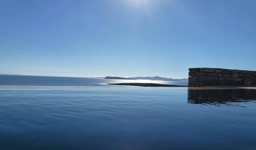 Villa 1432 in Greece Main Image