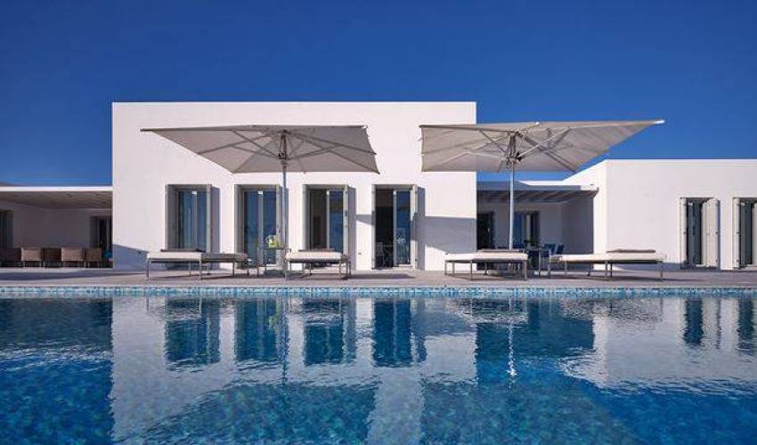 Villa 1435 in Greece Main Image