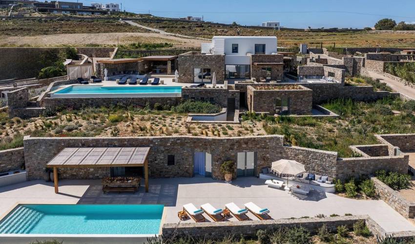 Villa 1440 in Greece Main Image