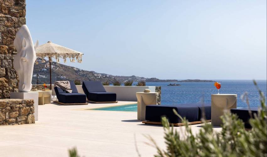 Villa 1440 in Greece Main Image