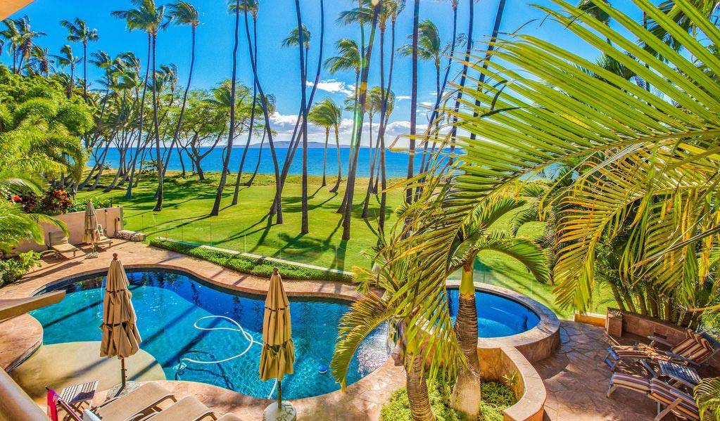 Luxury 5 Bedroom Maui Villa with Pool in Hawaii - VillaGetaways