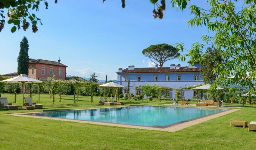Villa 9191 in Italy Main Image
