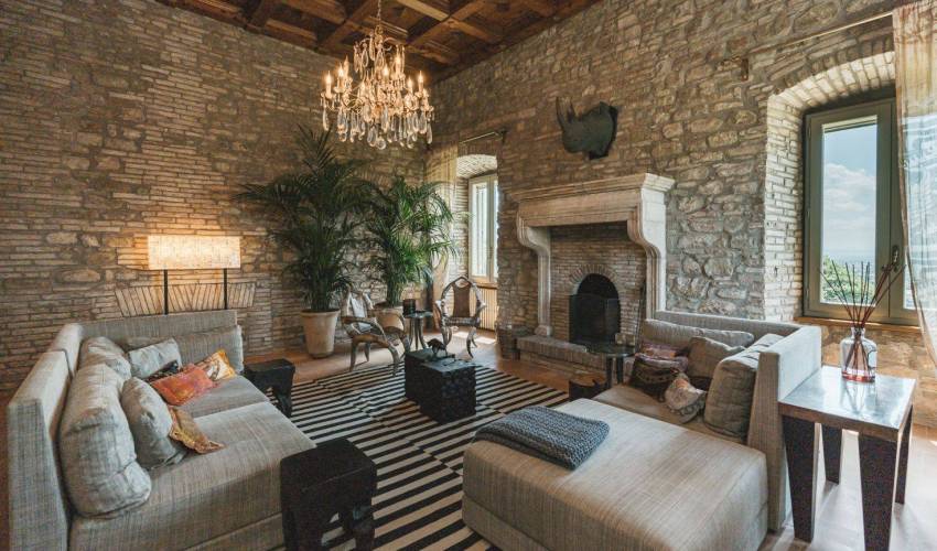 Villa 9250 in Italy Main Image