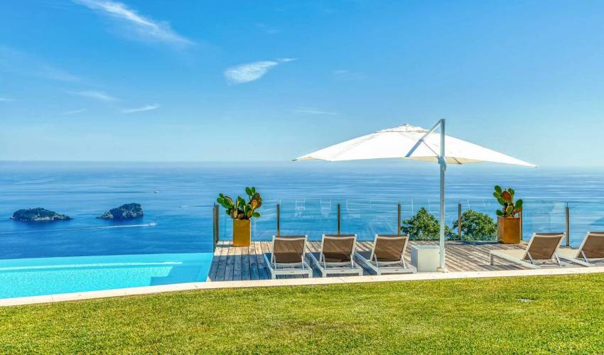 Villa 9252 in Italy Main Image