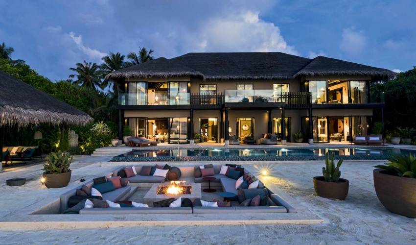 Villa 1311 in Maldives Main Image