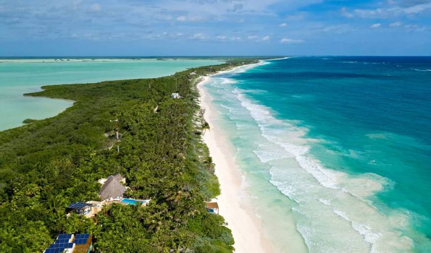 Villa 1531 in Mexico Main Image