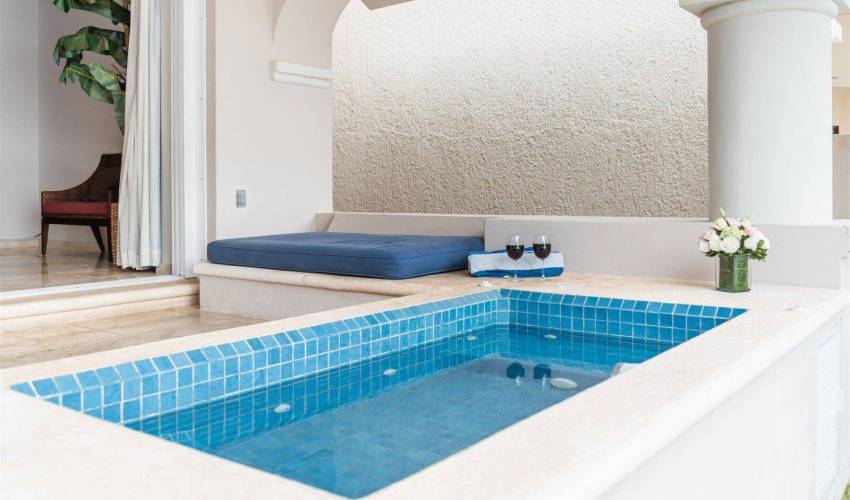 Villa 1557 in Mexico Main Image