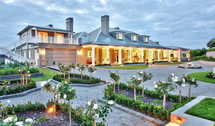 Villa 6100 in New Zealand Main Image