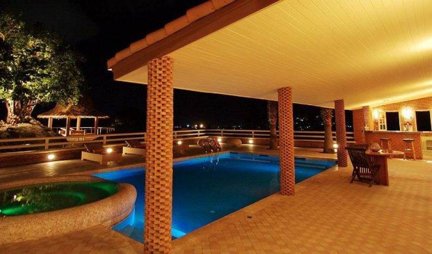 Villa 4365 in Thailand Main Image