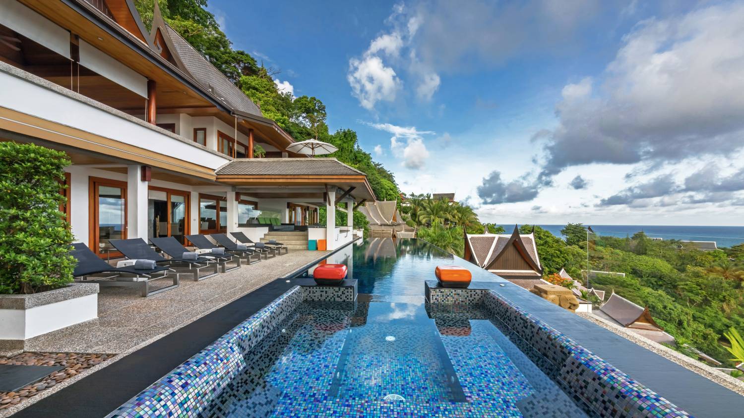 What to see - Villa Desi Phuket Thailand