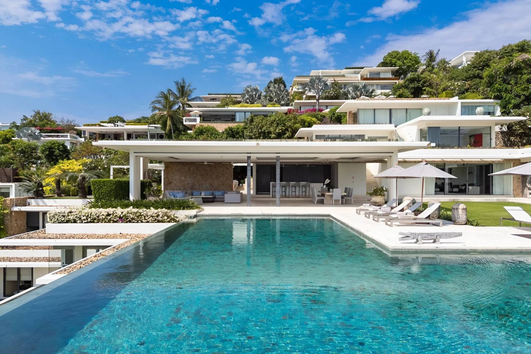 Villa 4594 in Thailand Main Image