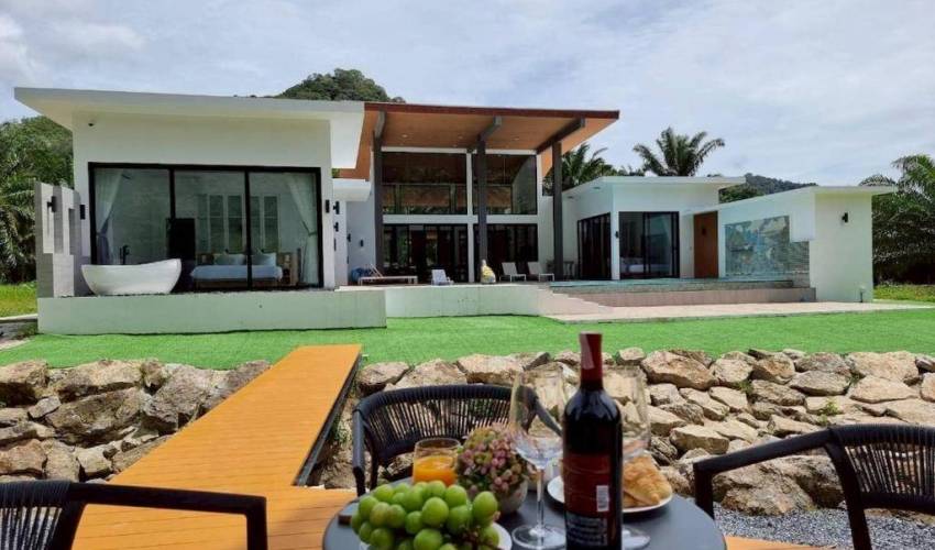 Villa 415 in Thailand Main Image